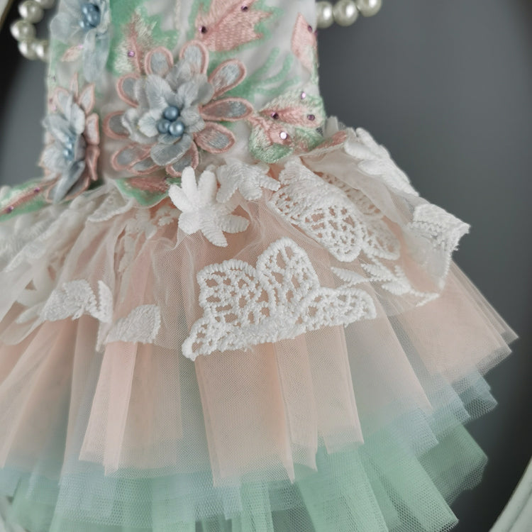 [Haute Couture] Lace Dress with 3D Embroidery Flowers